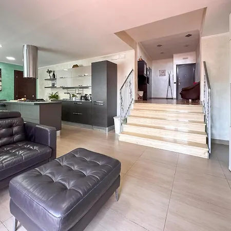 Kira House *
