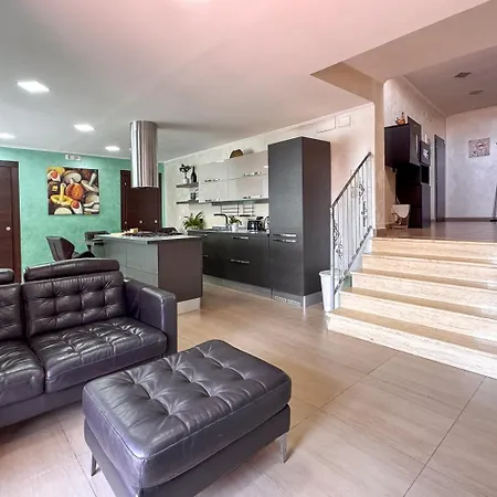 Kira House Apartment Catania