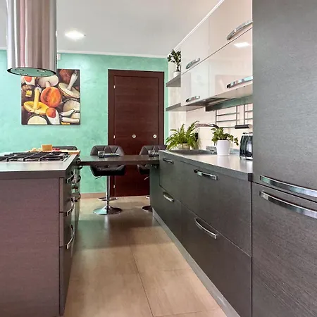 Apartment Kira House *